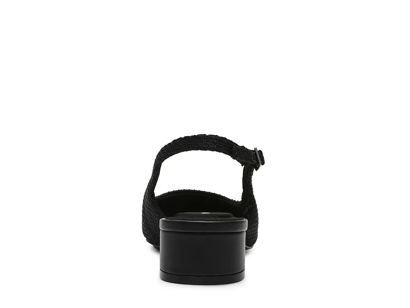 Novella Pump