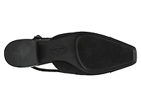Novella Pump