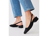 Novella Pump
