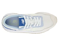 237 Sneaker