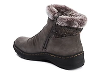 Acelyn Bootie