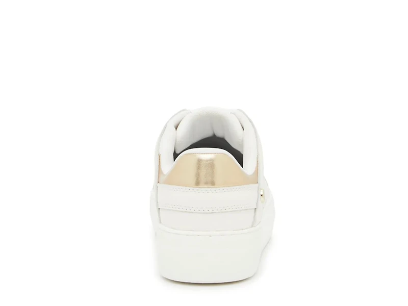 Janien Platform Sneaker
