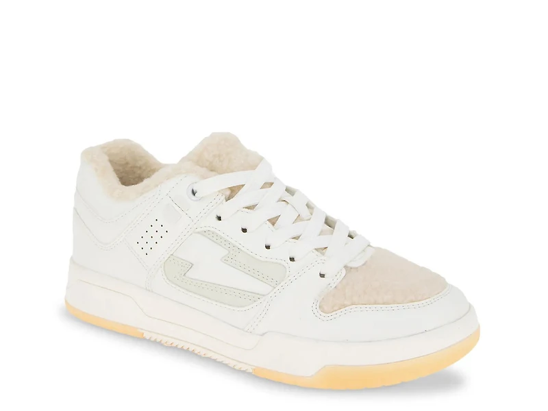 Kortni Sneaker
