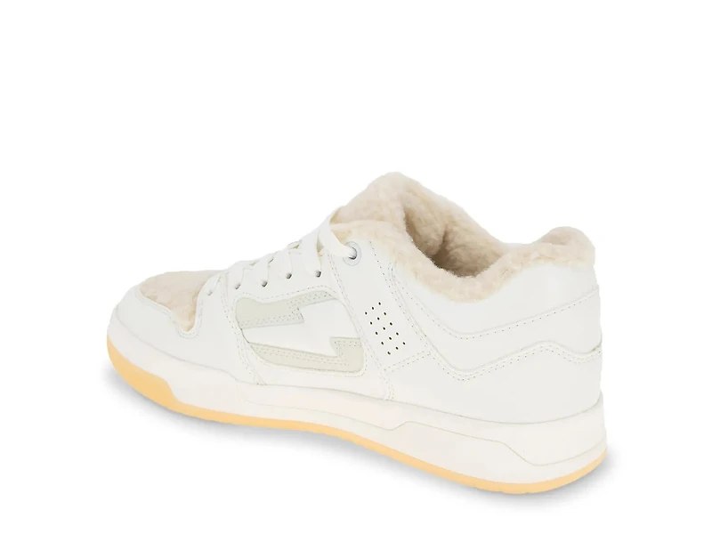 Kortni Sneaker