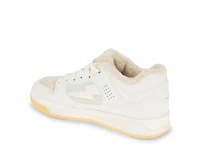 Kortni Sneaker