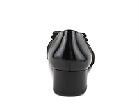 Paulette Pump