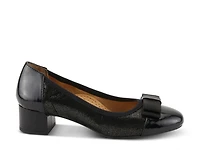 Paulette Pump
