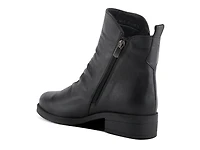 Zipstering Bootie