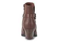 Linda Bootie