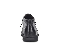 Theo Chukka Boot