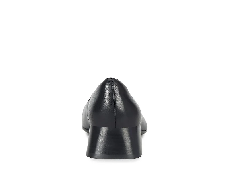 Lillian Pump