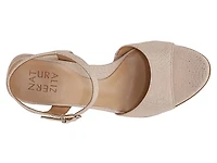 Daisy Sandal