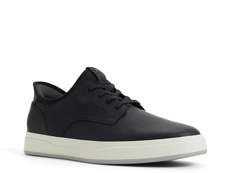 Arden Sneaker