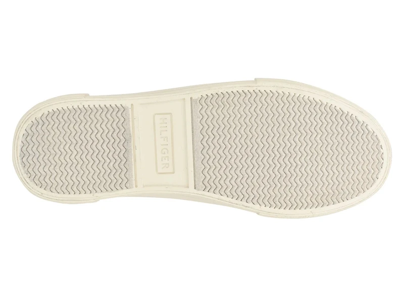Aconia Sneaker