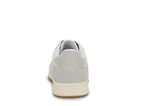 Amie Sneaker