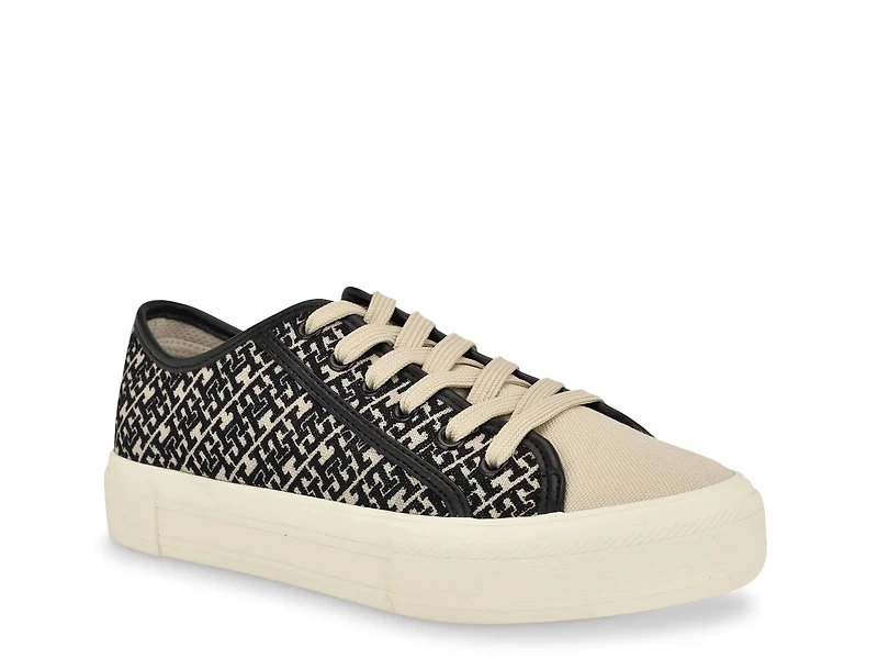 Aquila Sneaker