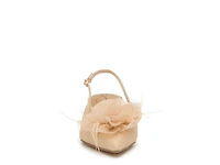Faye Pump
