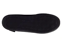 Pierce Slipper