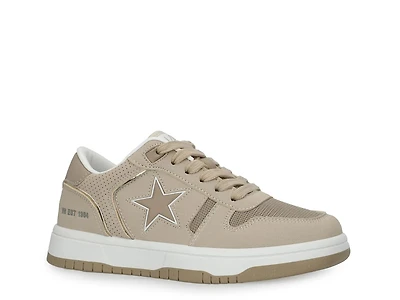 Fresh Sneaker