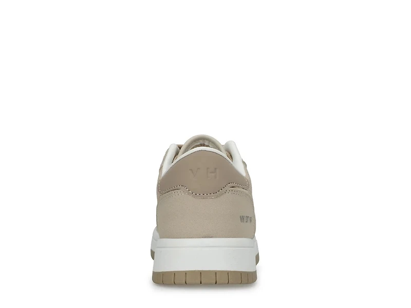Fresh Sneaker