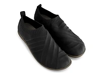 Okahu Slip-On