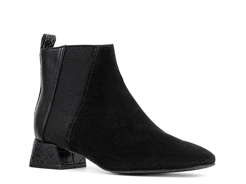 Travis Bootie