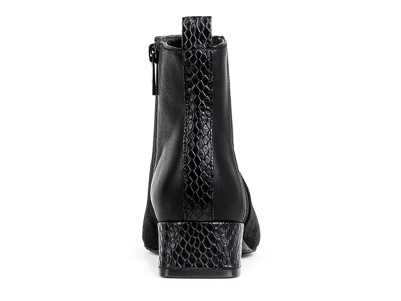 Travis Bootie