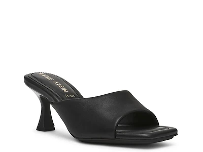 Jerilyn Sandal