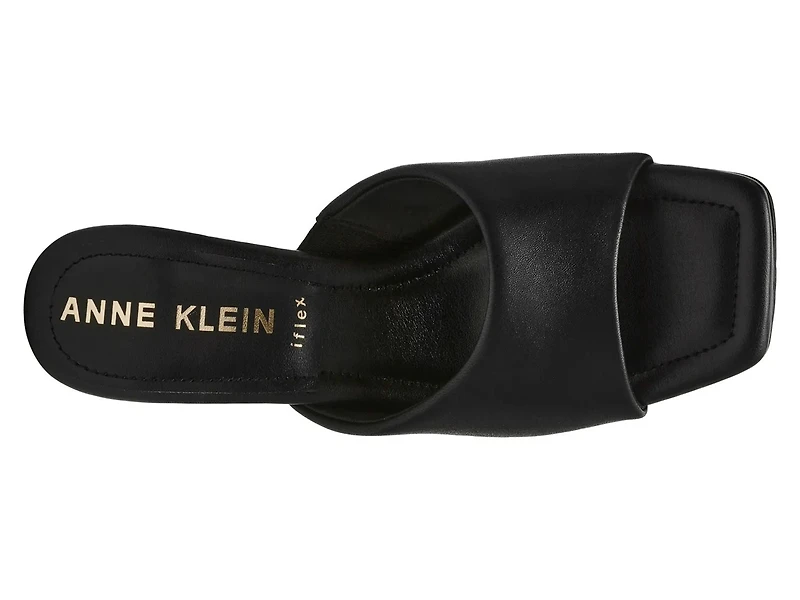 Jerilyn Sandal