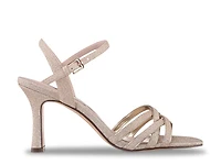 Amina Sandal