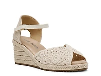 Zippy Wedge Sandal