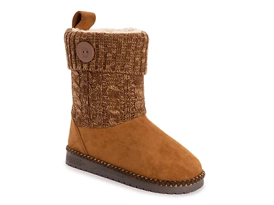 Janet Bootie