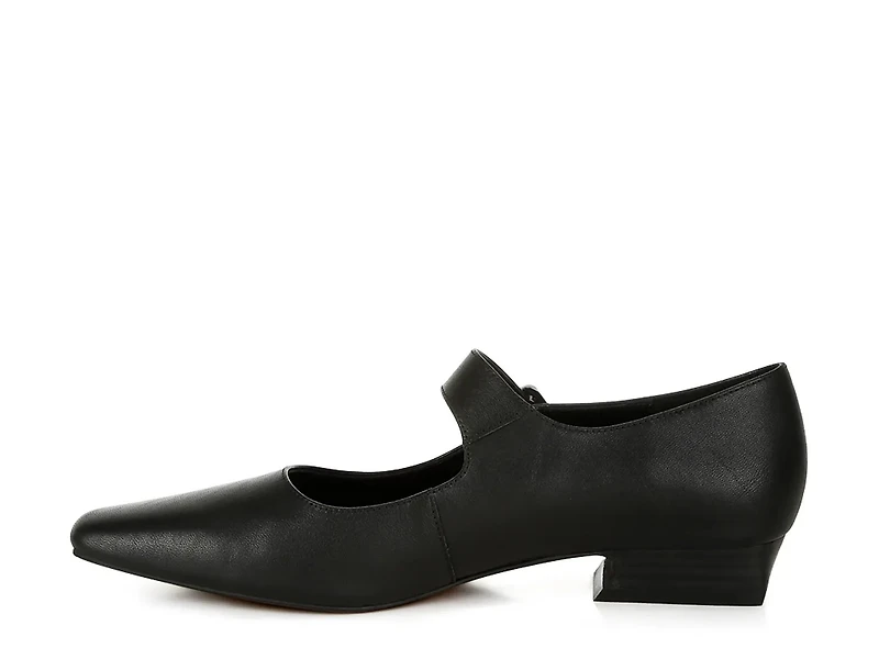 Vernis Mary Jane Flat