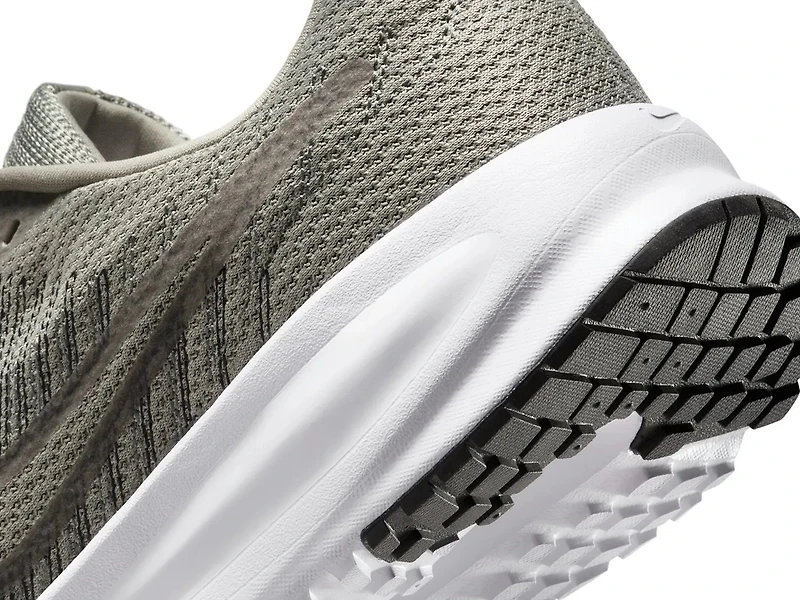 Run Defy Running Shoe