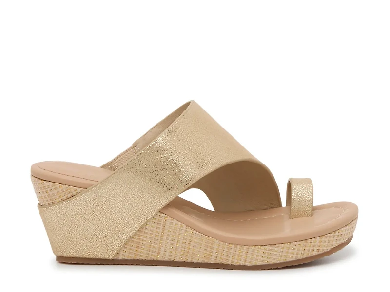 Gyer Wedge Sandal