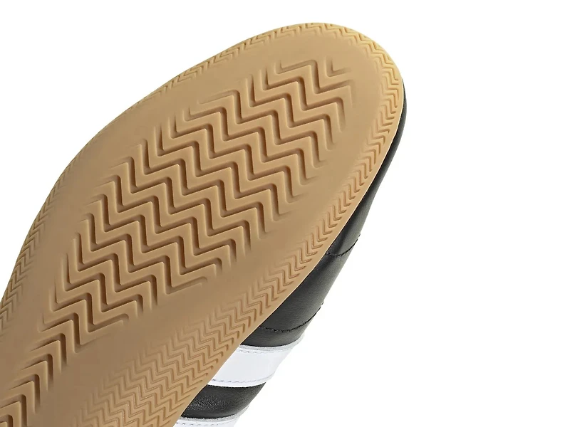 Grand Court Lo Sneaker
