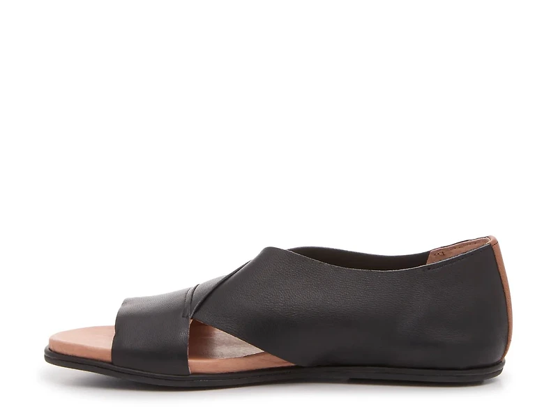 Latilda Sandal