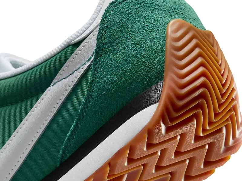 Pacific Sneaker