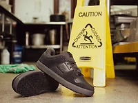 Cure Work Sneaker