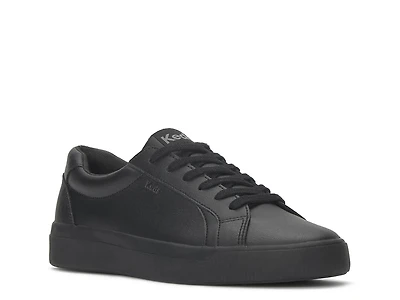 Pursuit Sneaker
