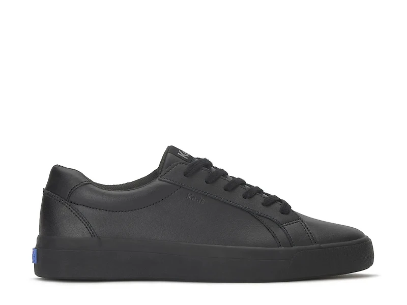 Pursuit Sneaker