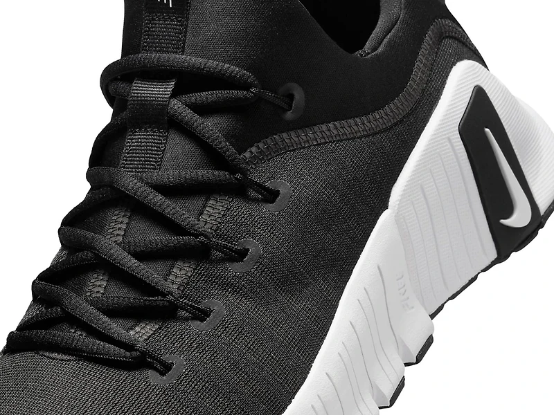 Free Metcon 6 Running Shoe