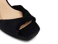 Maddy Platform Sandal