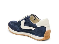 B.NTCD Sneaker