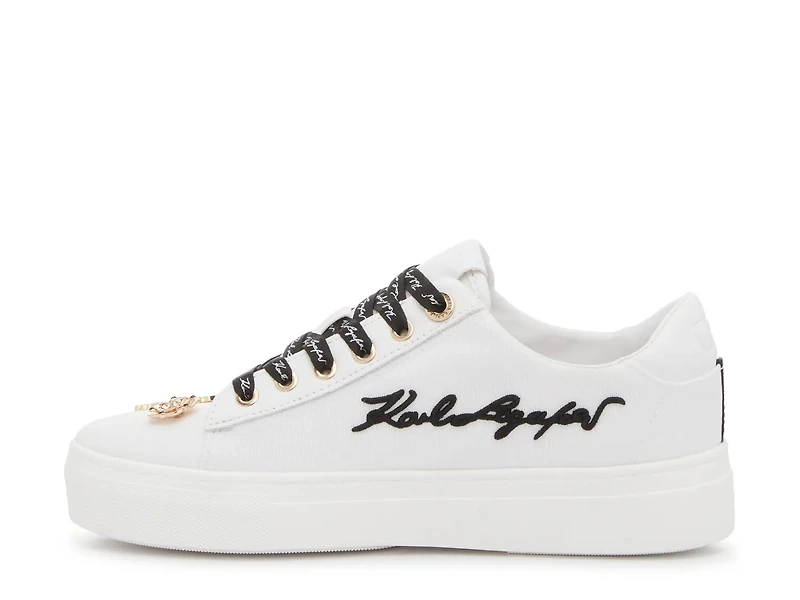 Cate Sneaker