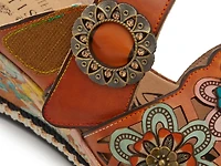 Heartily Wedge Sandal