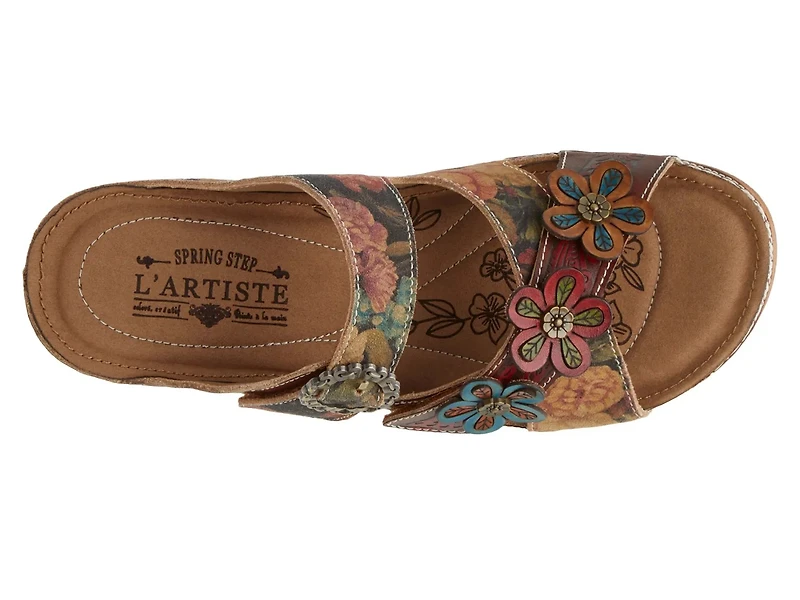Caelinee Wedge Sandal