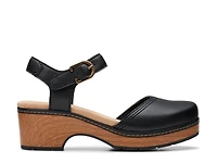 Paizlee Bay Clog