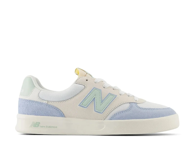 CT300 v3 Court Sneaker - Women's