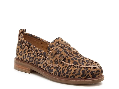 Lens Loafer